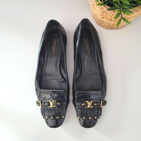Louis Vuitton leather fringe loafers Size 6 - Picture 1 of 16